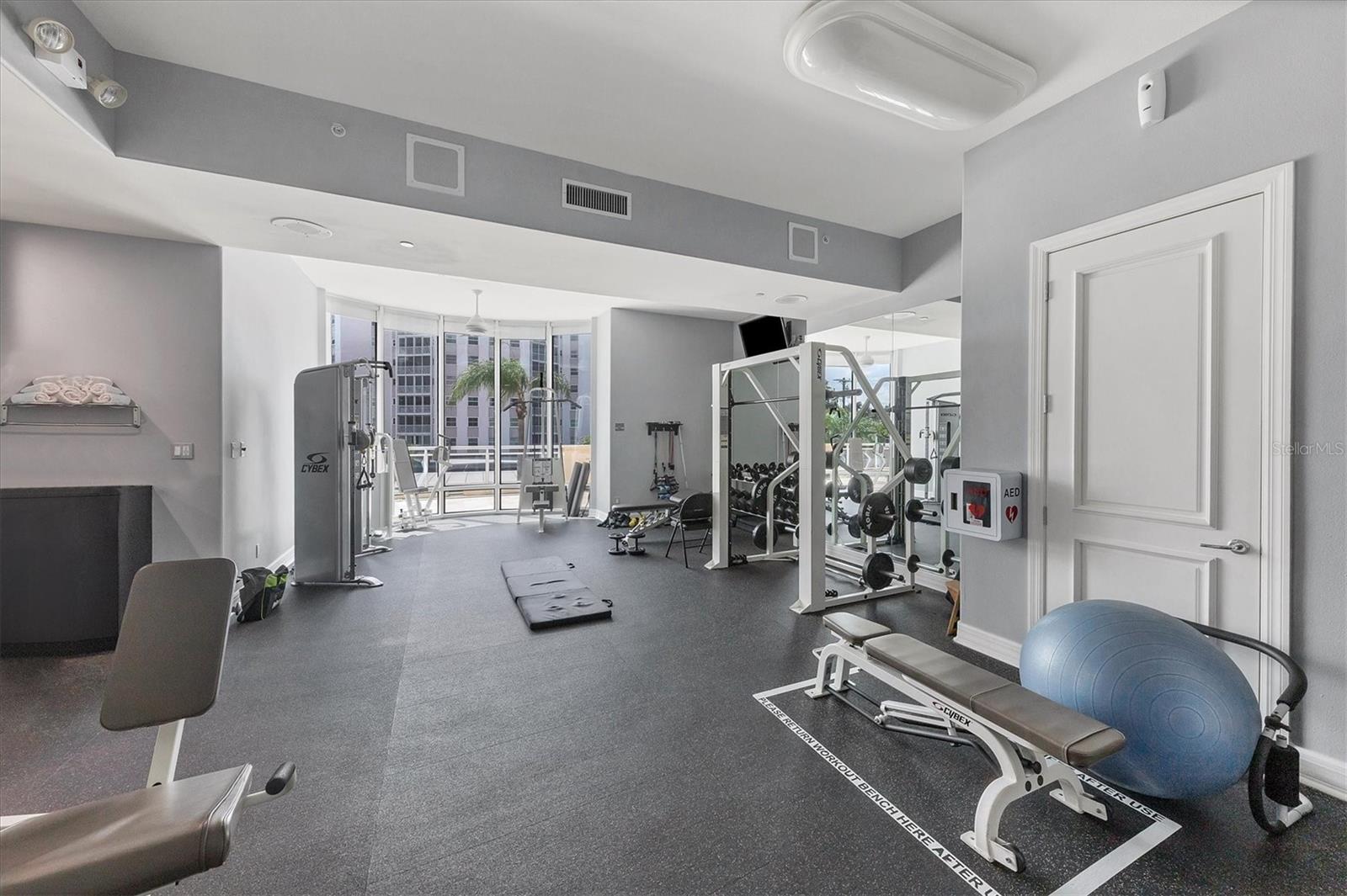 Image 46 of 57 For 340 Palm Avenue 32