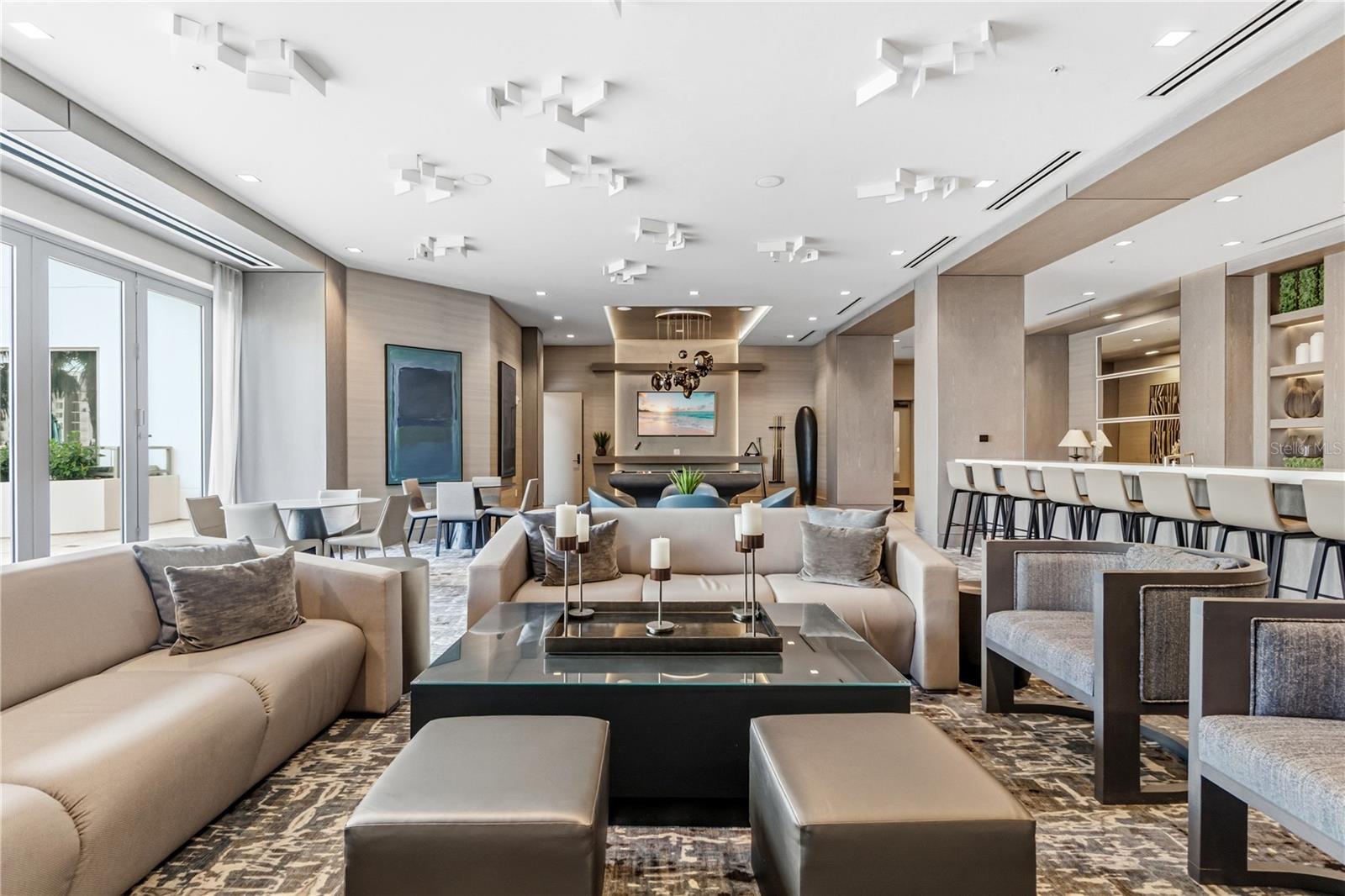 Image 26 of 42 For 111 Pineapple Avenue 905