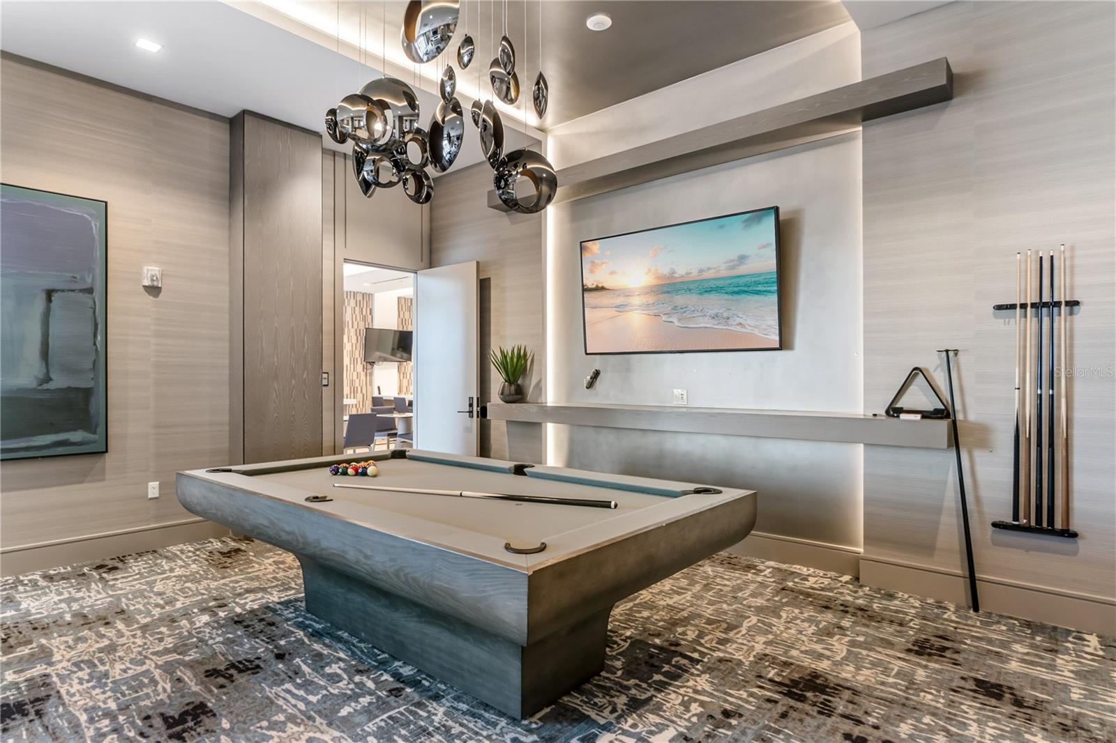 Image 29 of 42 For 111 Pineapple Avenue 905