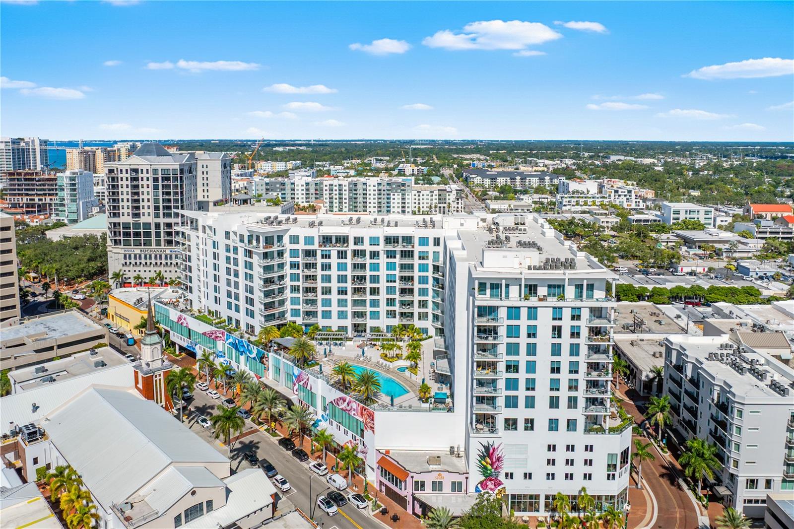 Image 38 of 42 For 111 Pineapple Avenue 905