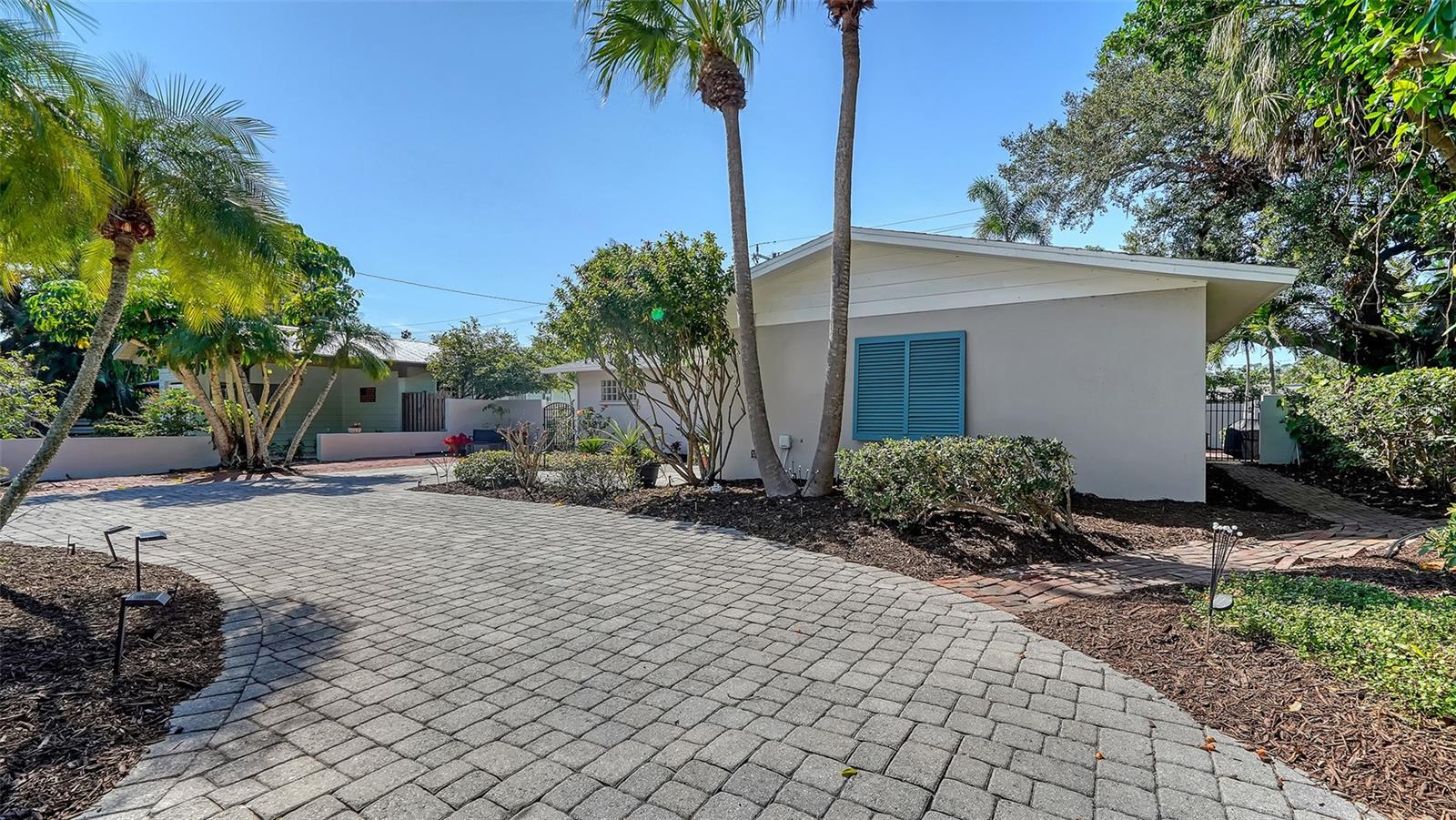 Details for 3530 Flores Avenue, SARASOTA, FL 34239