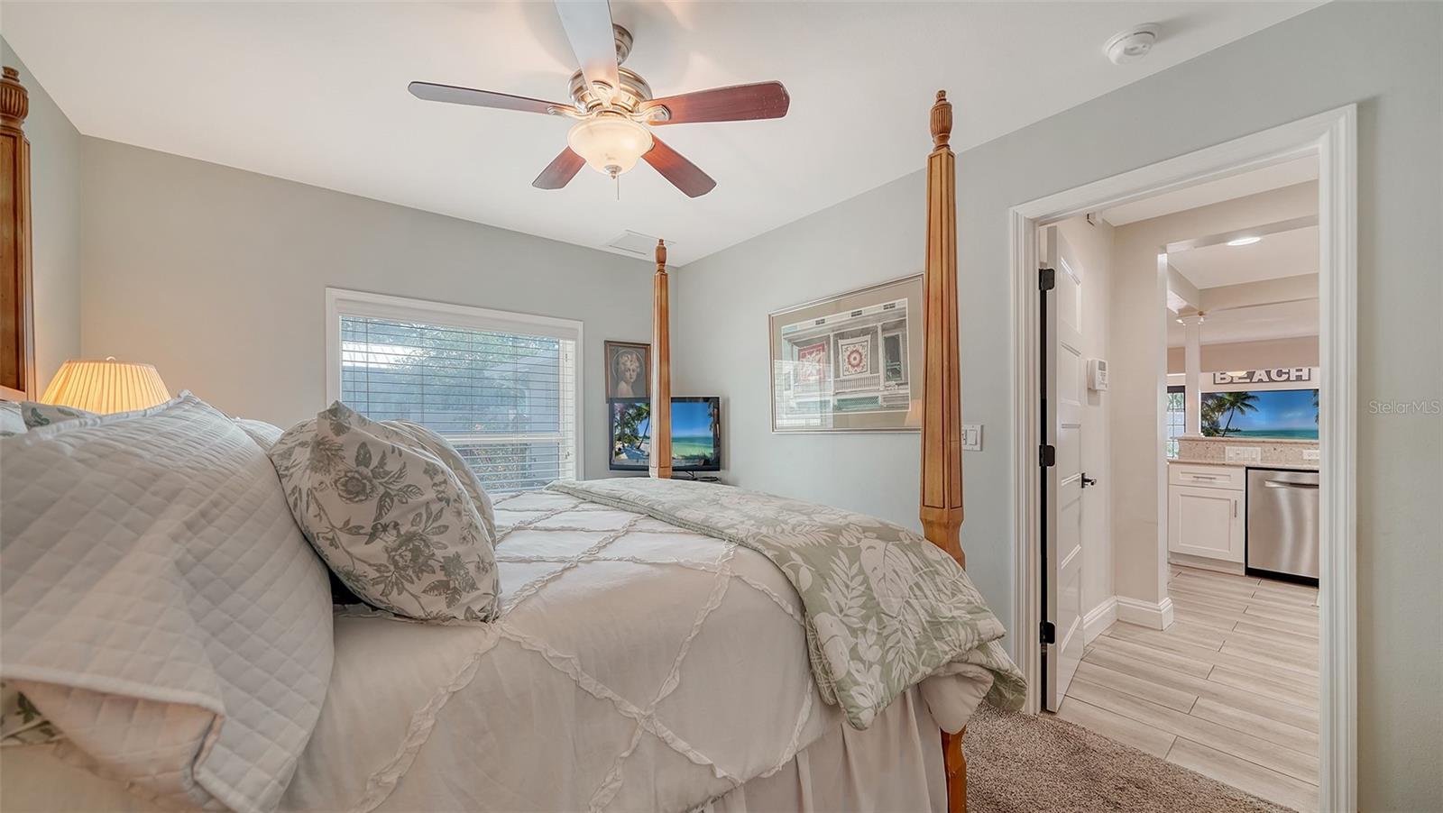 Image 25 of 44 For 3530 Flores Avenue