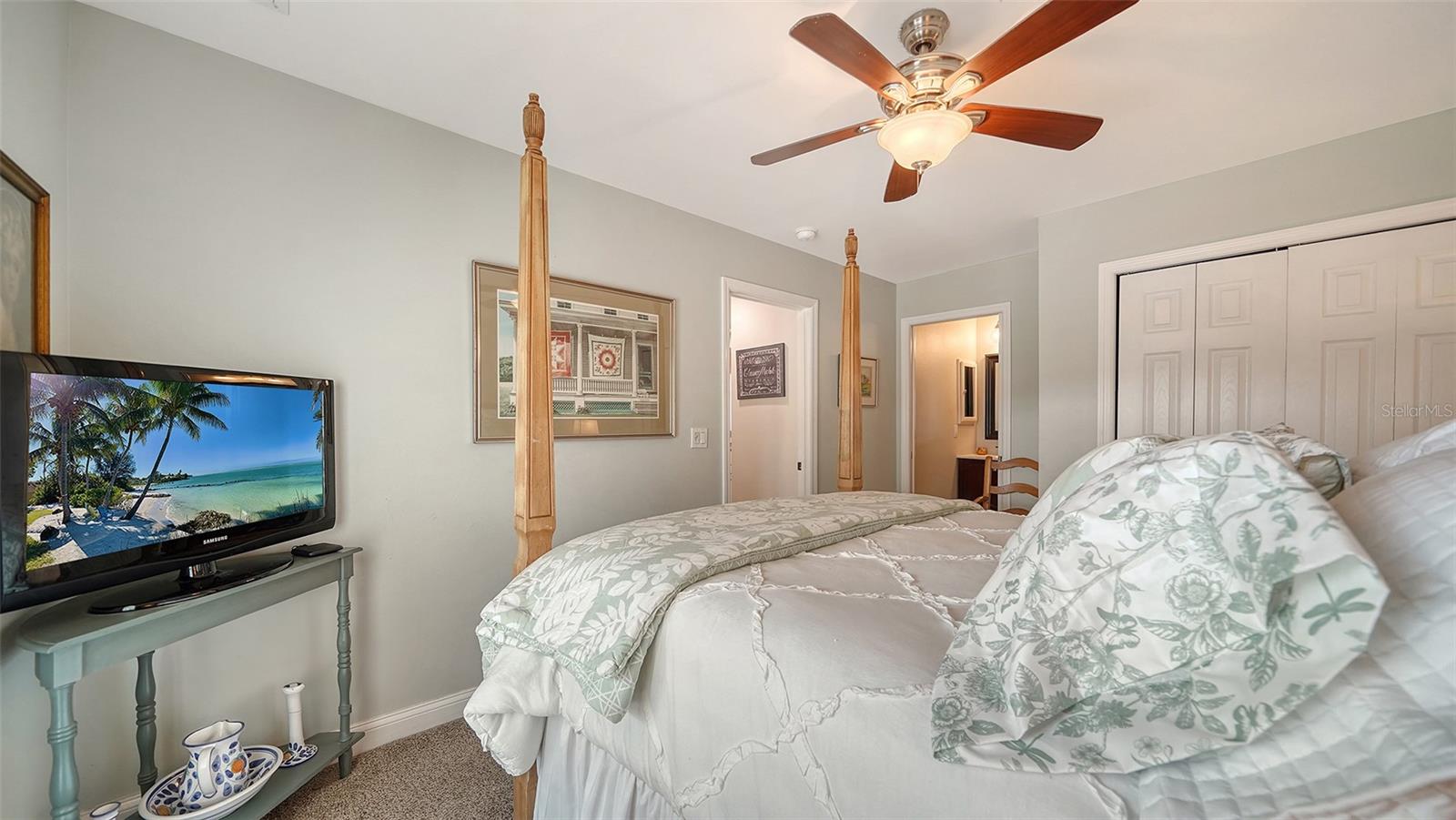 Image 26 of 44 For 3530 Flores Avenue