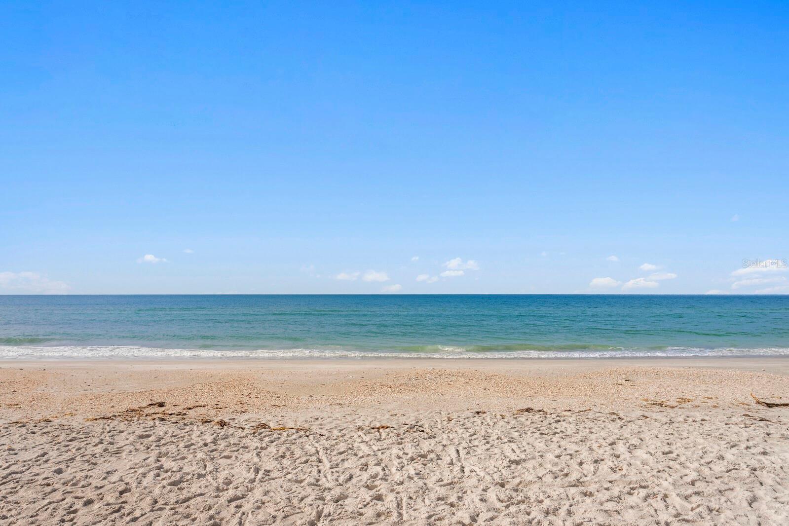 Image 29 of 36 For 1750 Benjamin Franklin Drive 9g