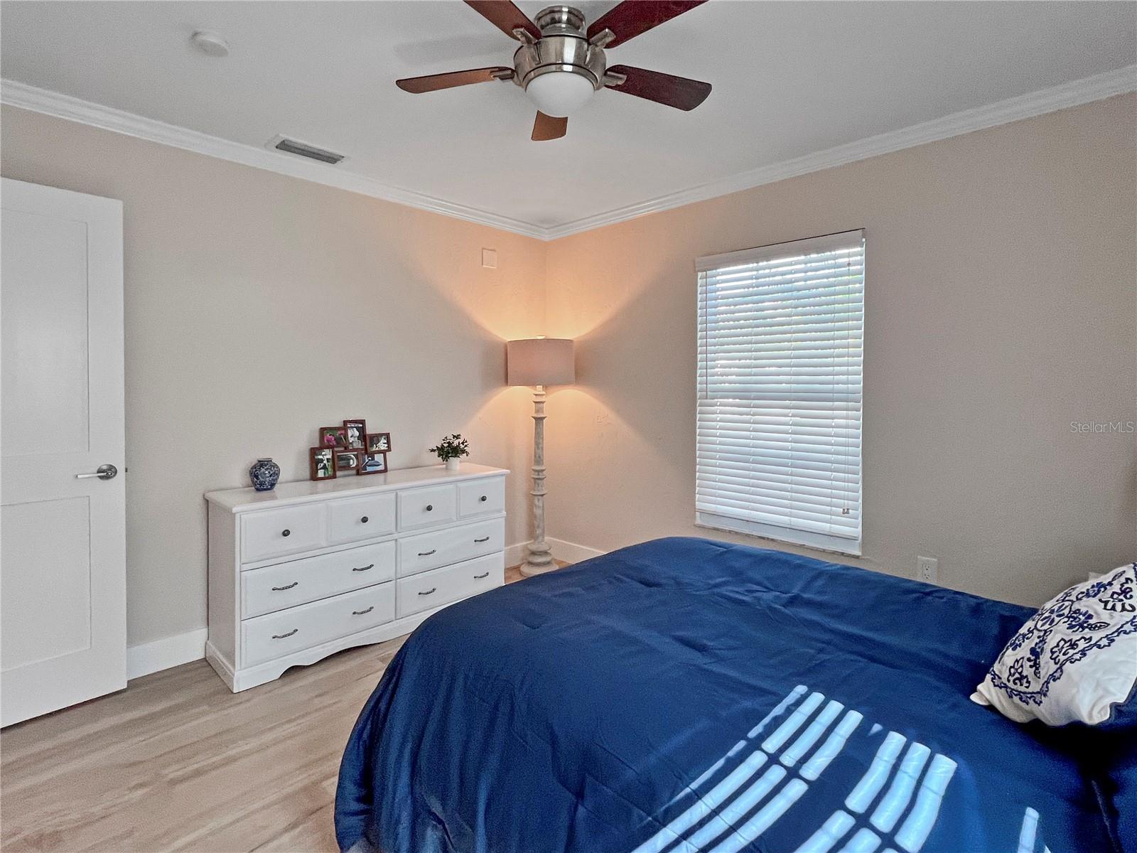 Image 24 of 49 For 9811 Hernando Court