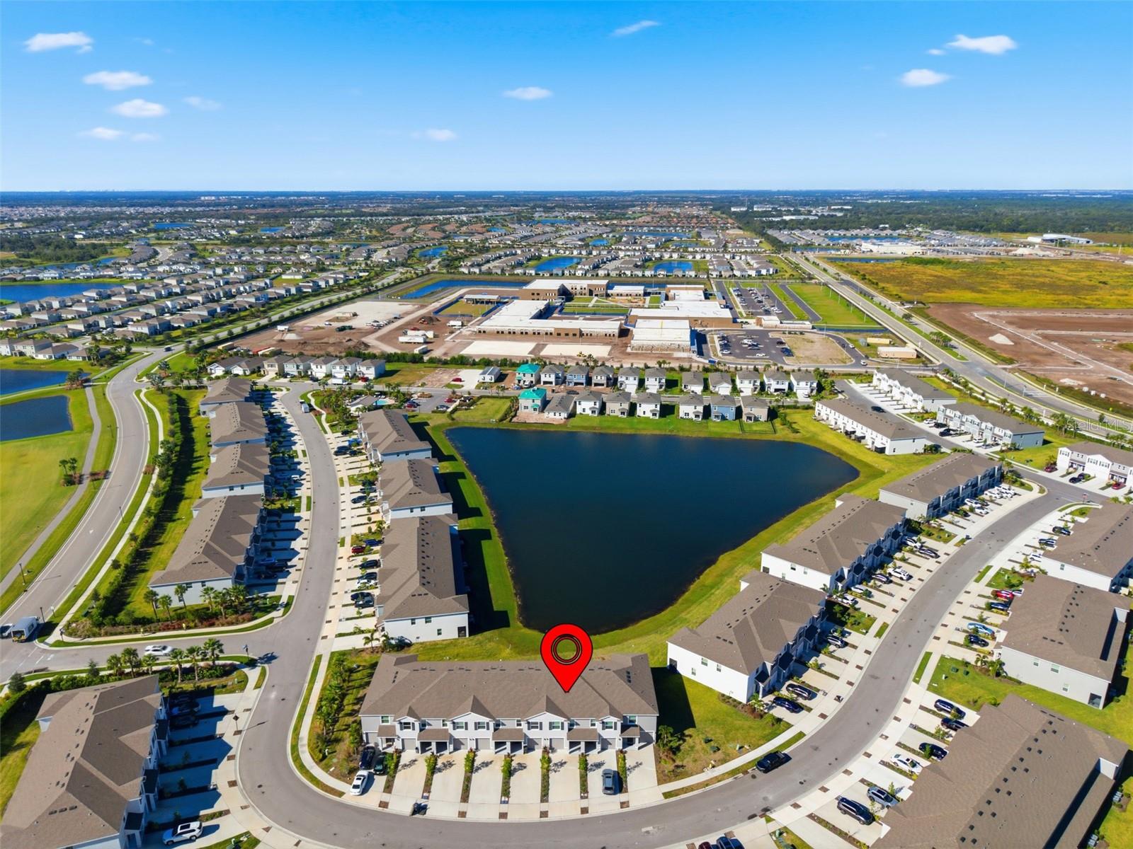 Image 50 of 72 For 17653 Crescent Moon Loop