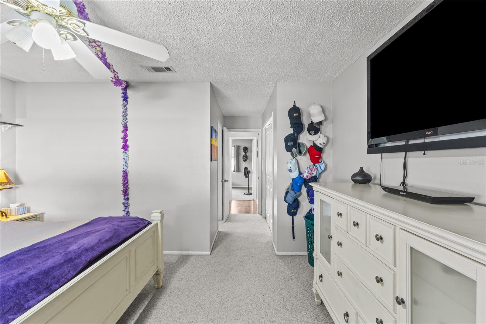 Image 14 of 34 For 3103 Norwich Drive W