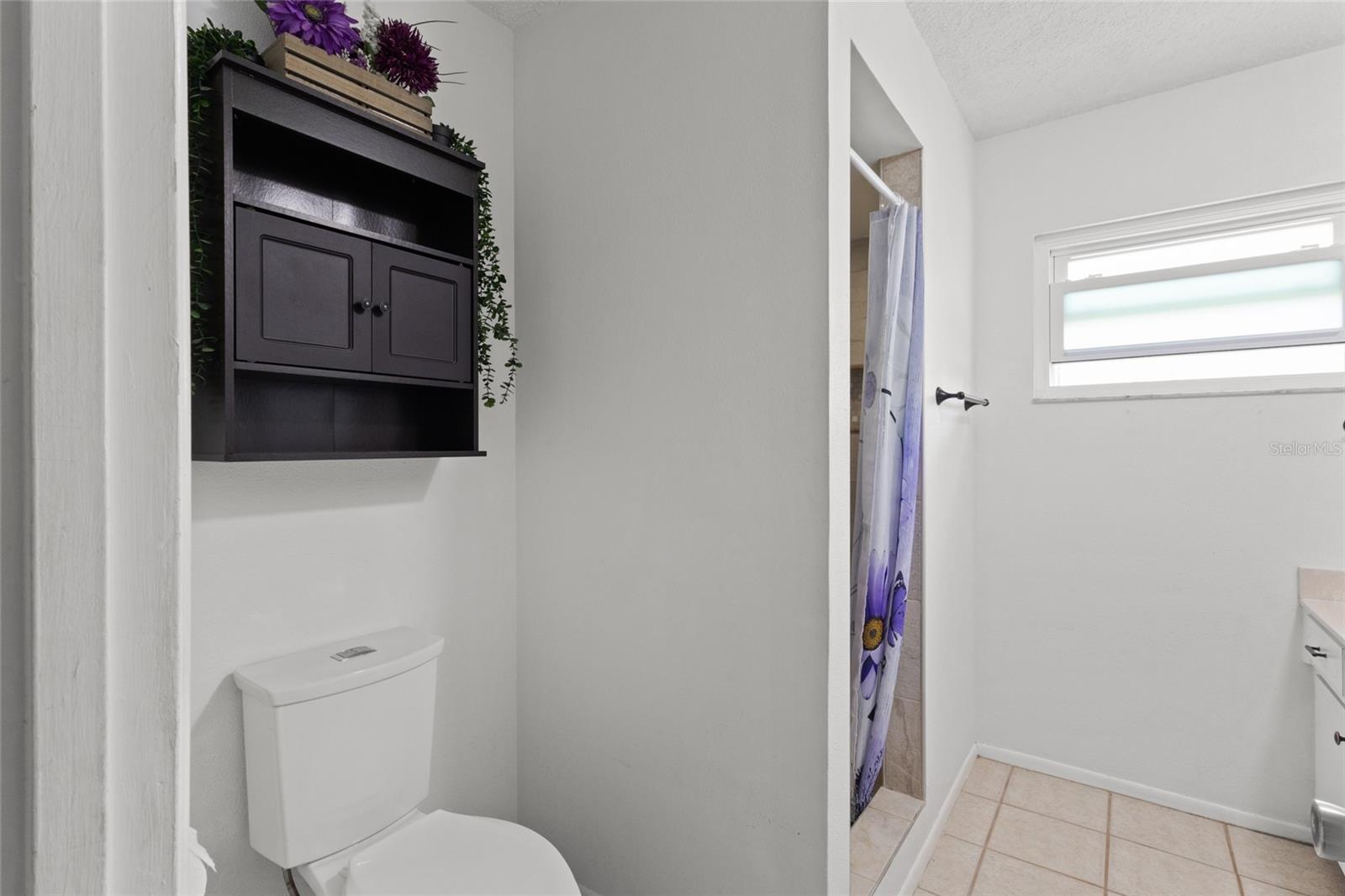 Image 15 of 34 For 3103 Norwich Drive W