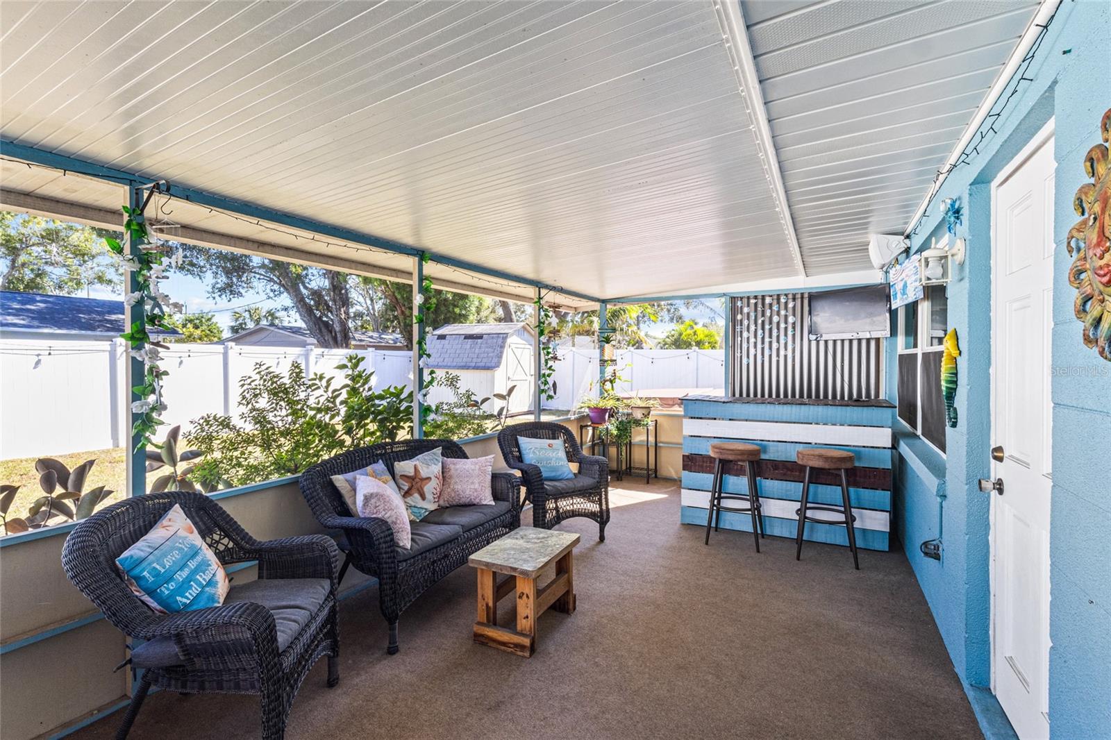 Image 21 of 34 For 3103 Norwich Drive W