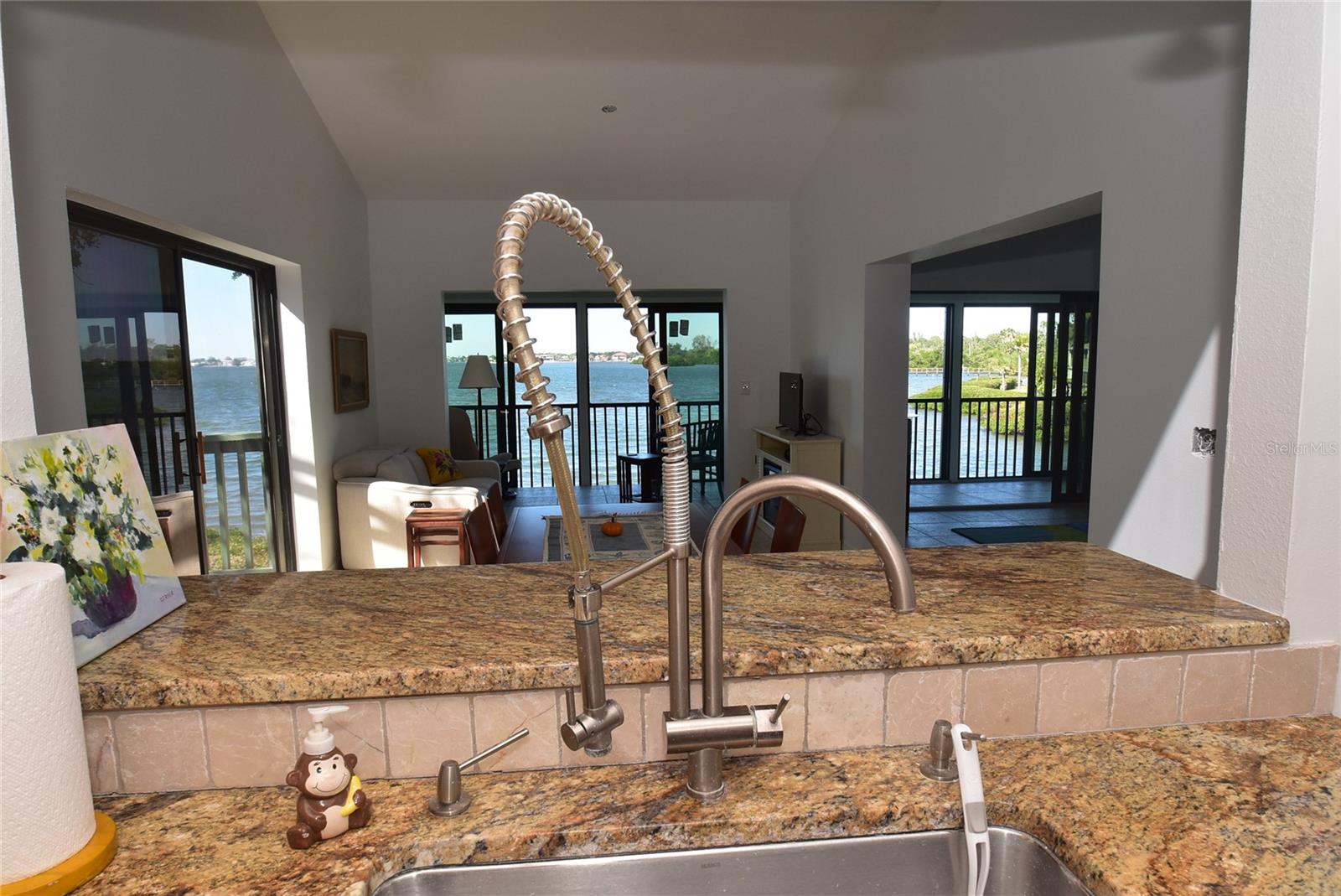 Image 15 of 41 For 1511 Pelican Point Drive 278