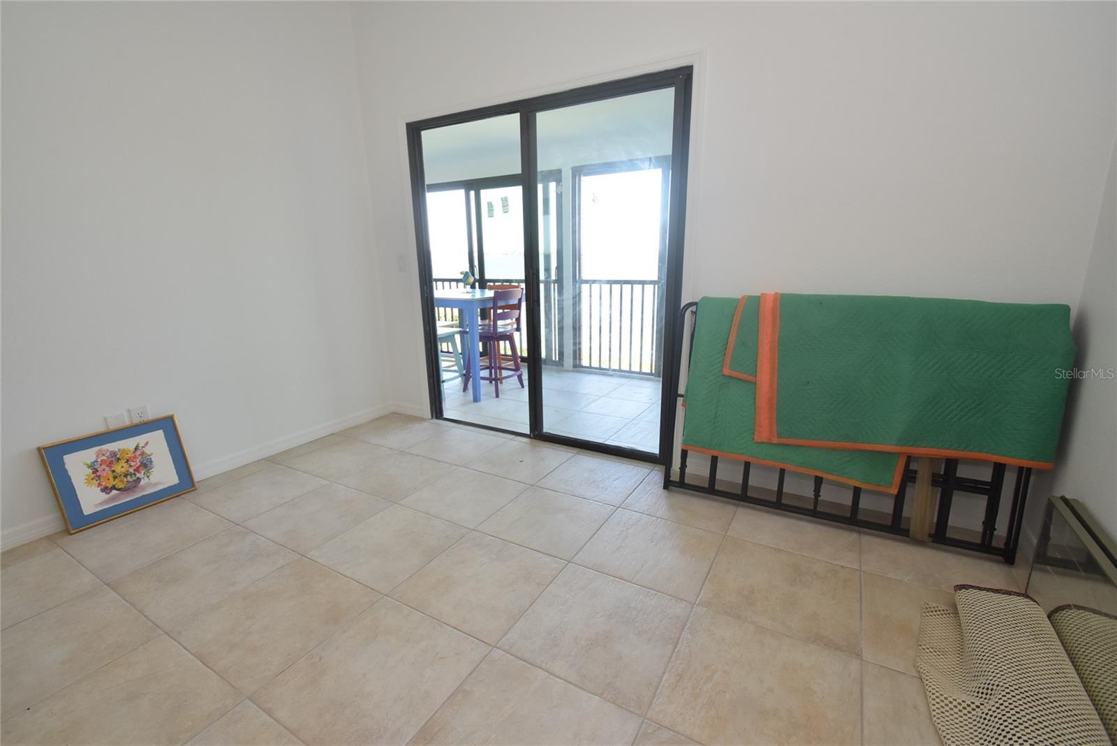 Image 21 of 41 For 1511 Pelican Point Drive 278