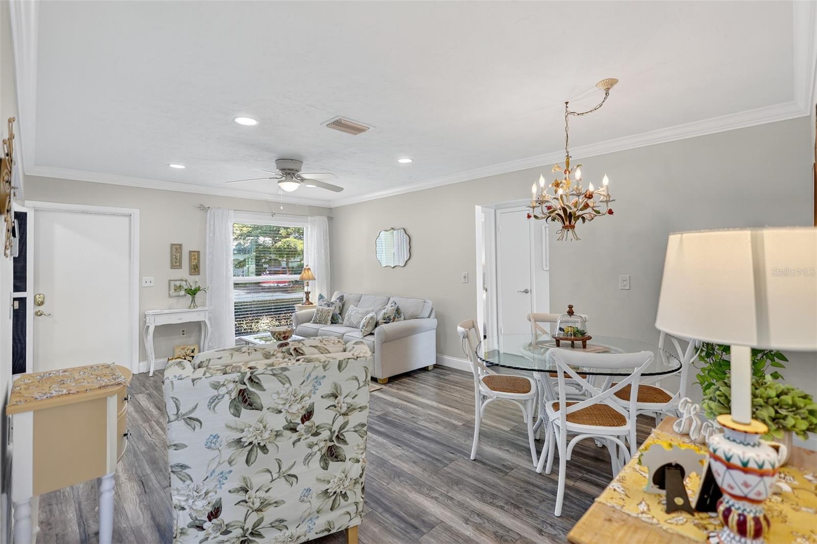 Image 10 of 48 For 4207 34th Avenue Drive W 4207