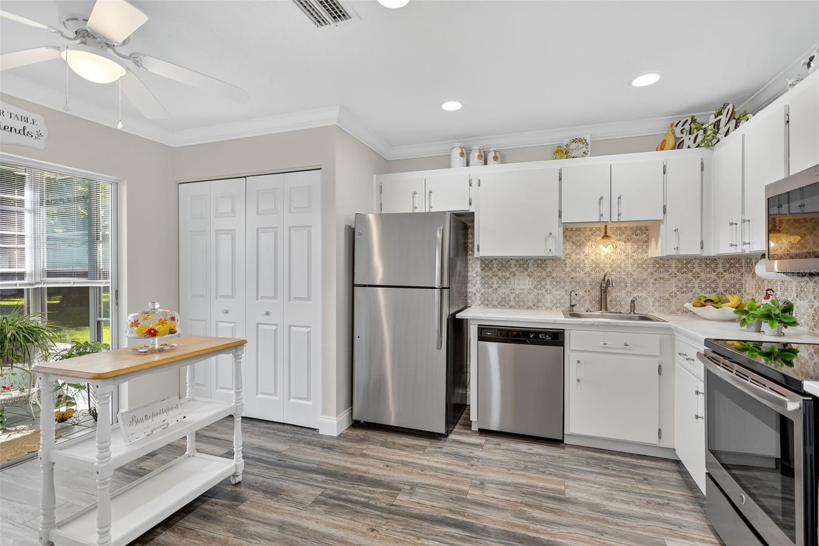 Image 14 of 48 For 4207 34th Avenue Drive W 4207