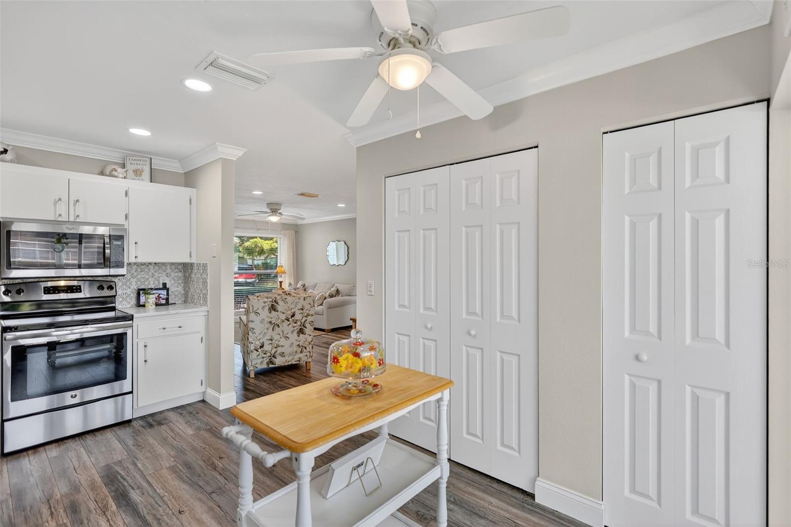 Image 20 of 48 For 4207 34th Avenue Drive W 4207