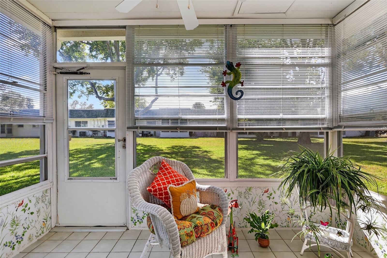 Image 21 of 48 For 4207 34th Avenue Drive W 4207