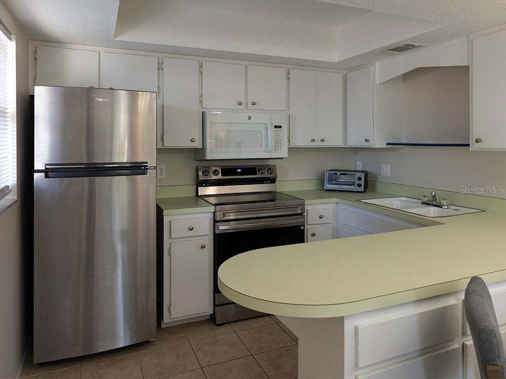 Image 10 of 24 For 400 Base Avenue E 229