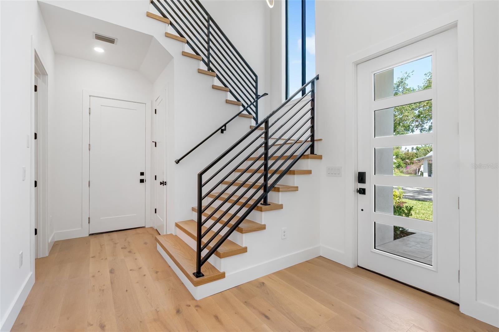 Image 13 of 47 For 2232 Grove Street