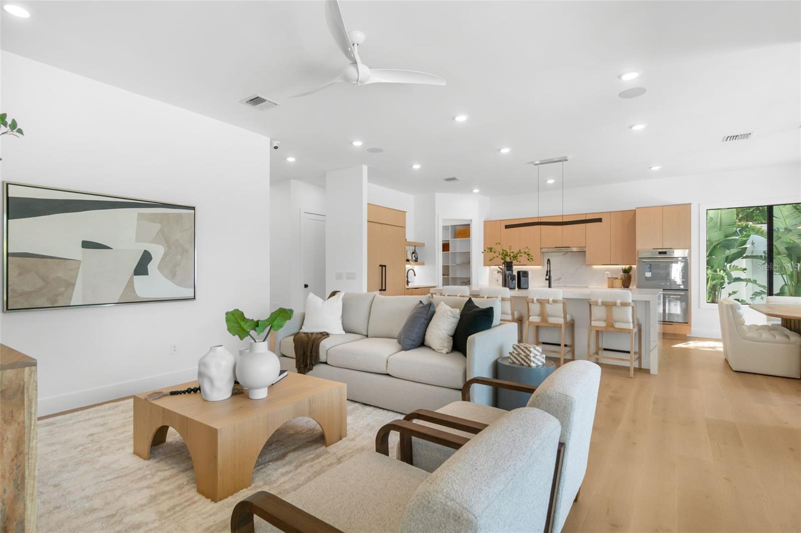 Image 16 of 47 For 2232 Grove Street