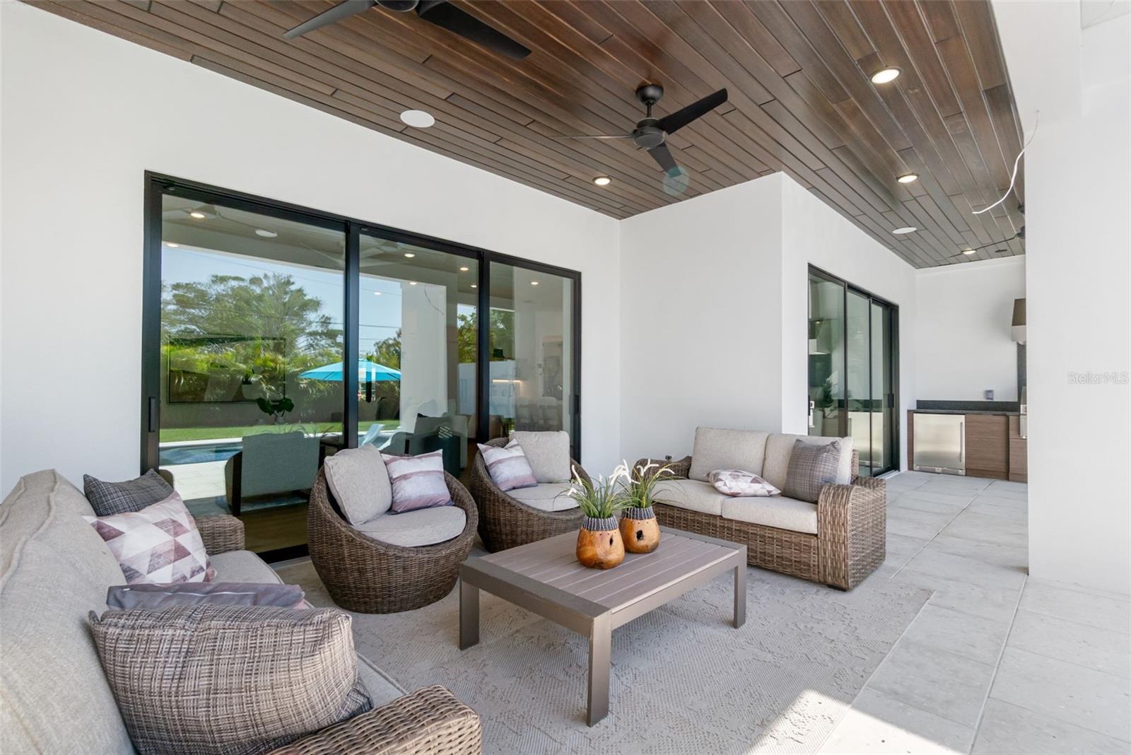 Image 27 of 47 For 2232 Grove Street