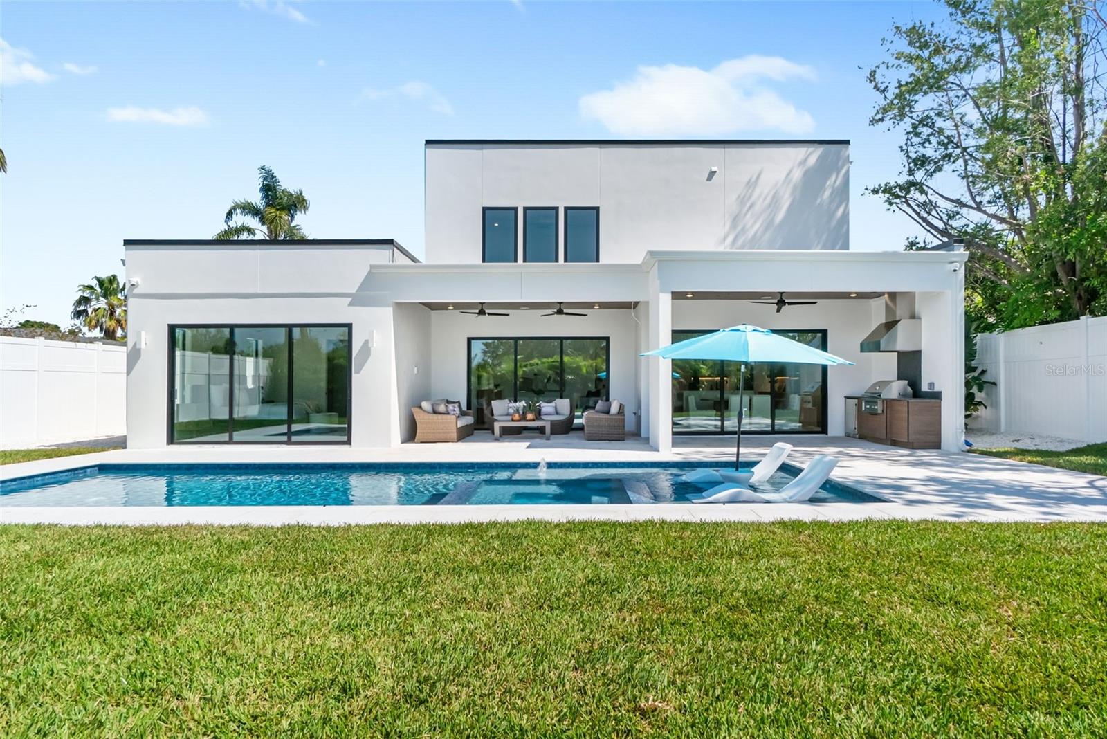 Image 34 of 47 For 2232 Grove Street