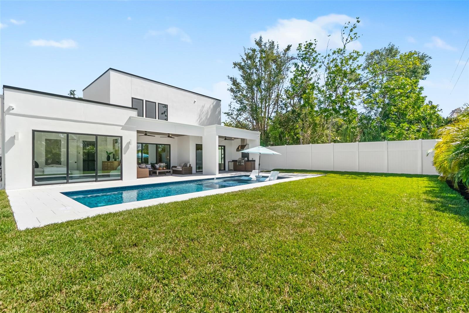 Image 35 of 47 For 2232 Grove Street