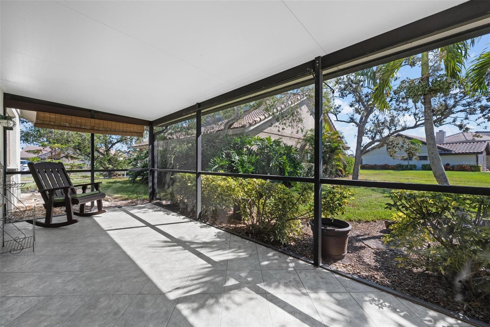 Image 35 of 51 For 65 Inlets Boulevard 65