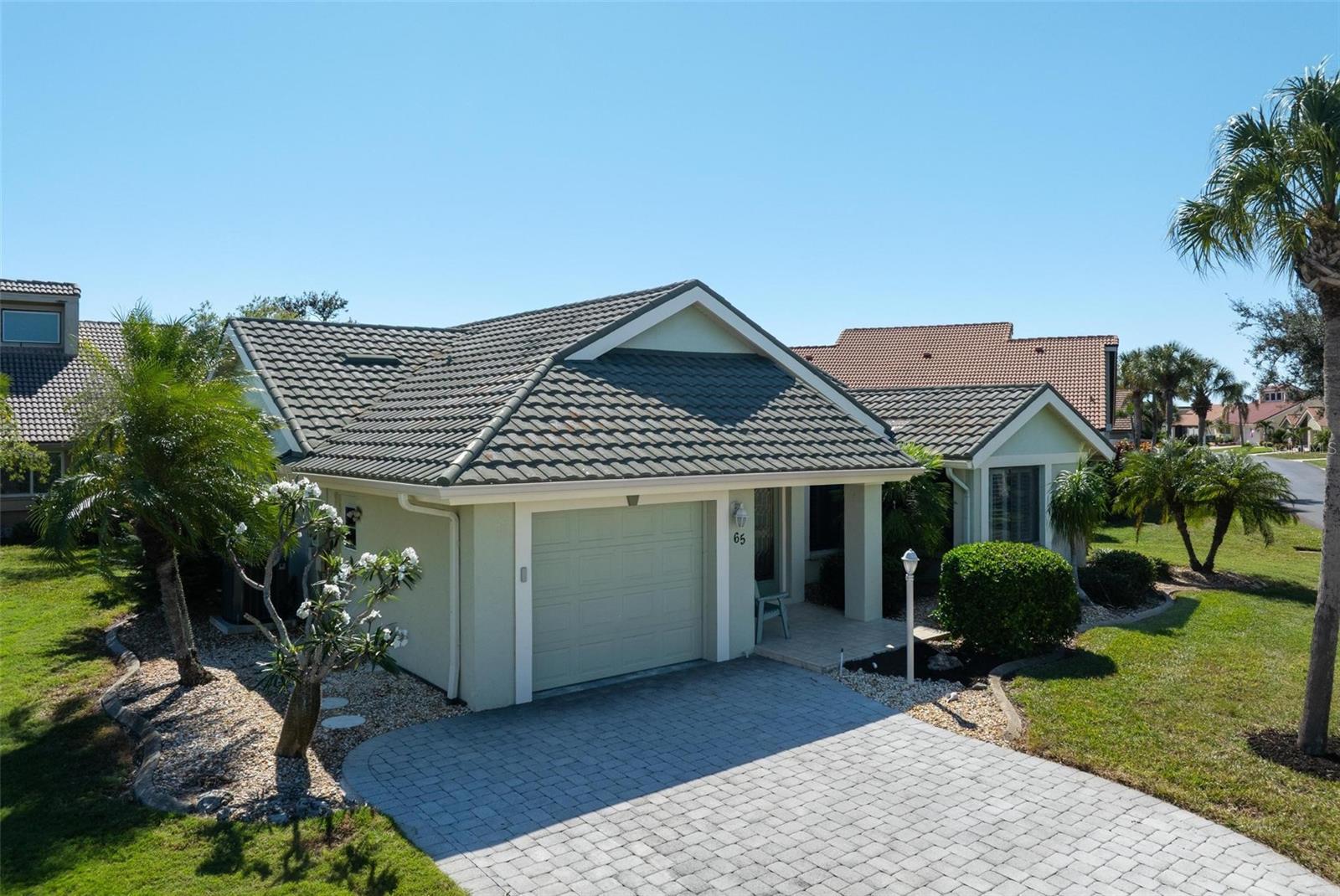 Image 38 of 51 For 65 Inlets Boulevard 65