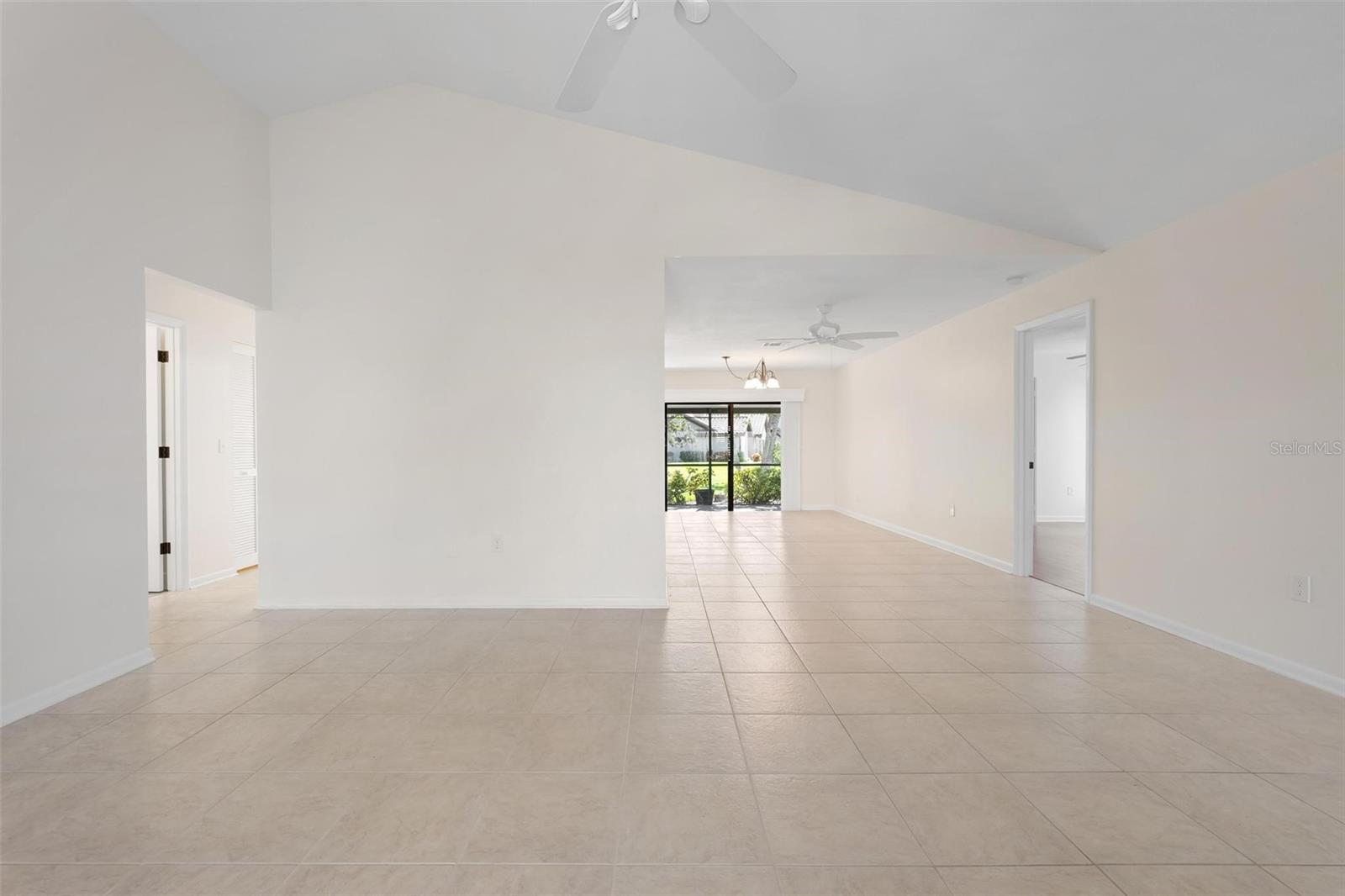 Image 6 of 51 For 65 Inlets Boulevard 65