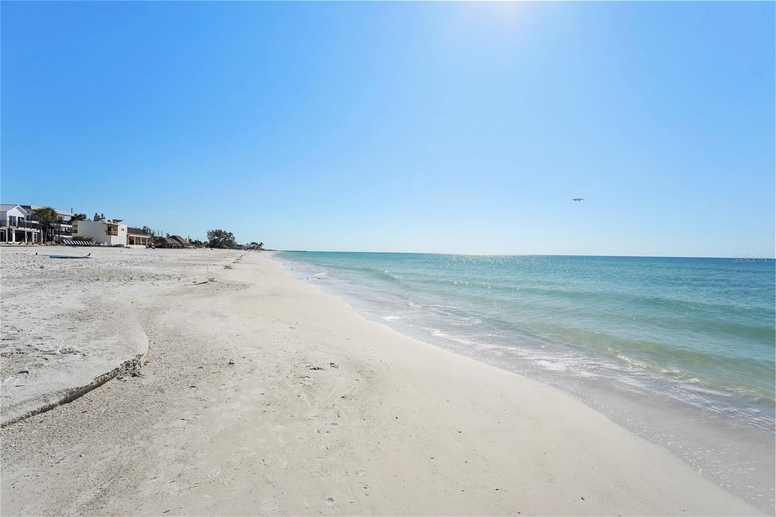 Image 15 of 73 For 1007 Gulf Drive N 213