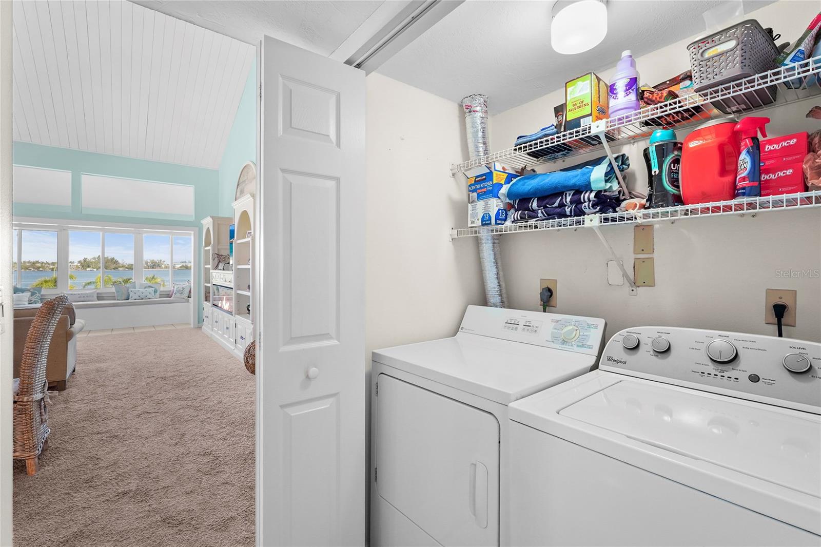 Image 42 of 73 For 1007 Gulf Drive N 213