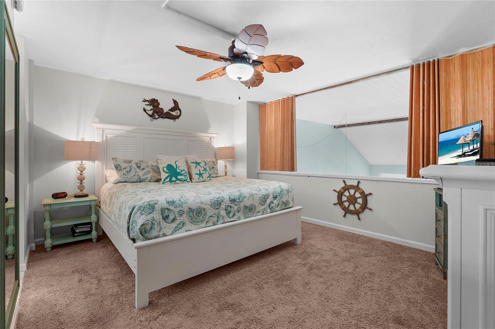 Image 43 of 73 For 1007 Gulf Drive N 213