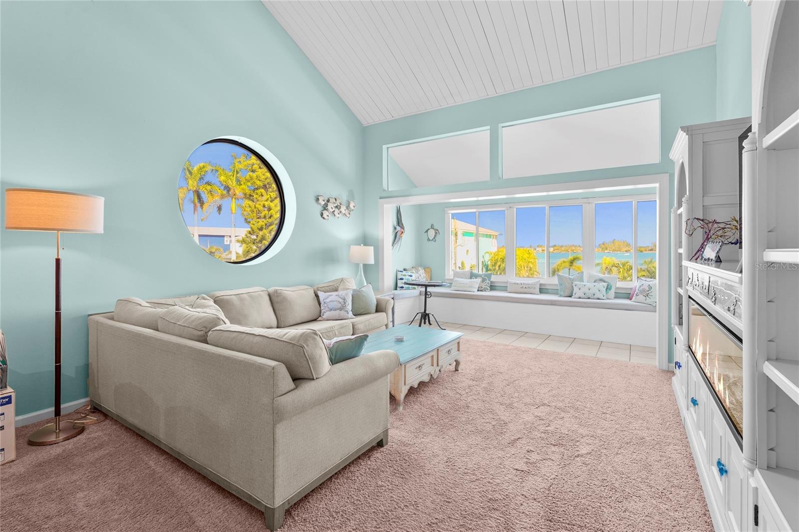 Image 6 of 73 For 1007 Gulf Drive N 213