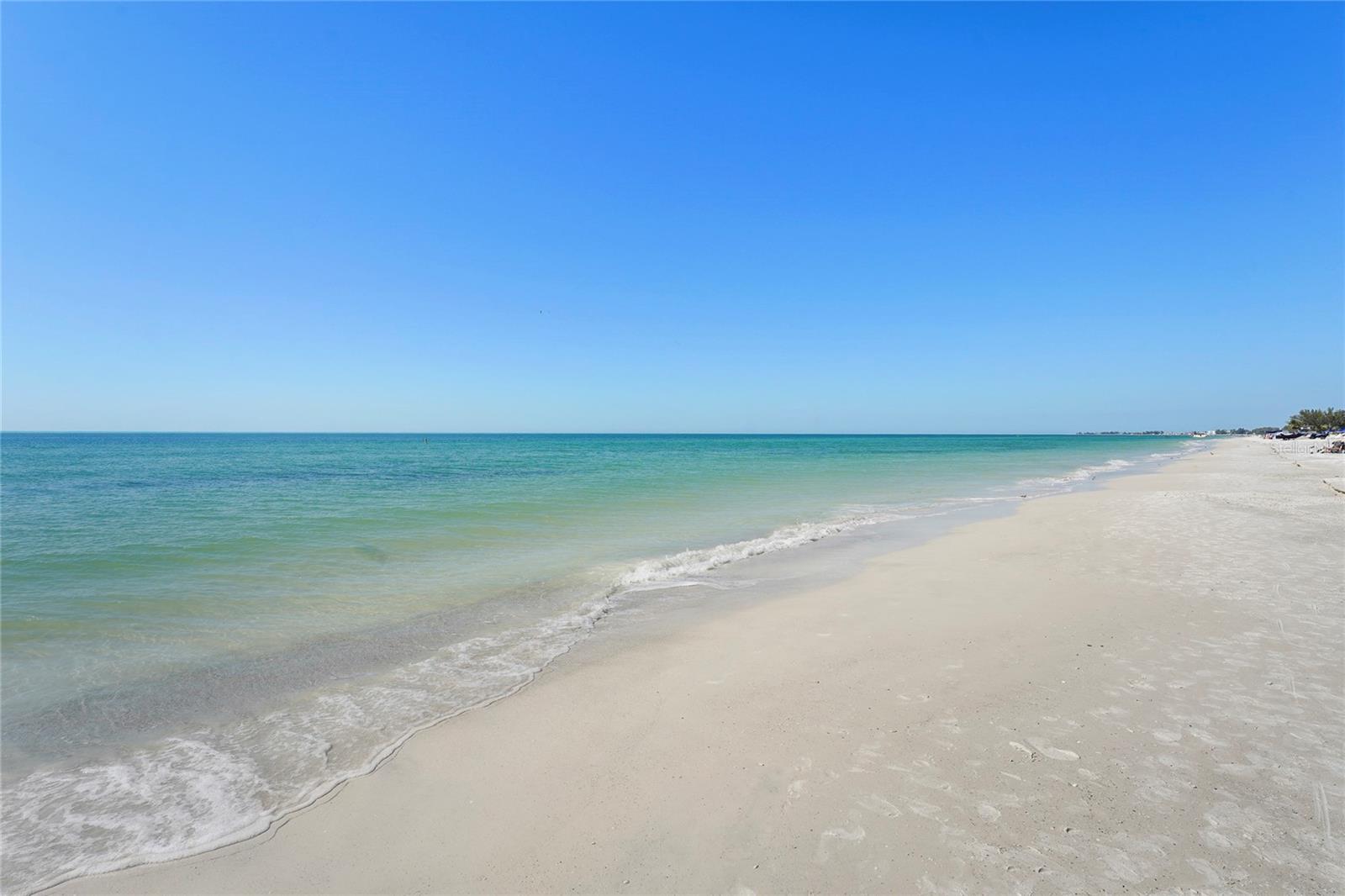 Image 65 of 73 For 1007 Gulf Drive N 213