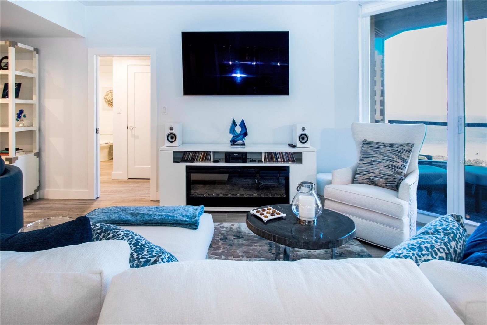 Image 12 of 73 For 1211 Gulf Of Mexico Drive 505