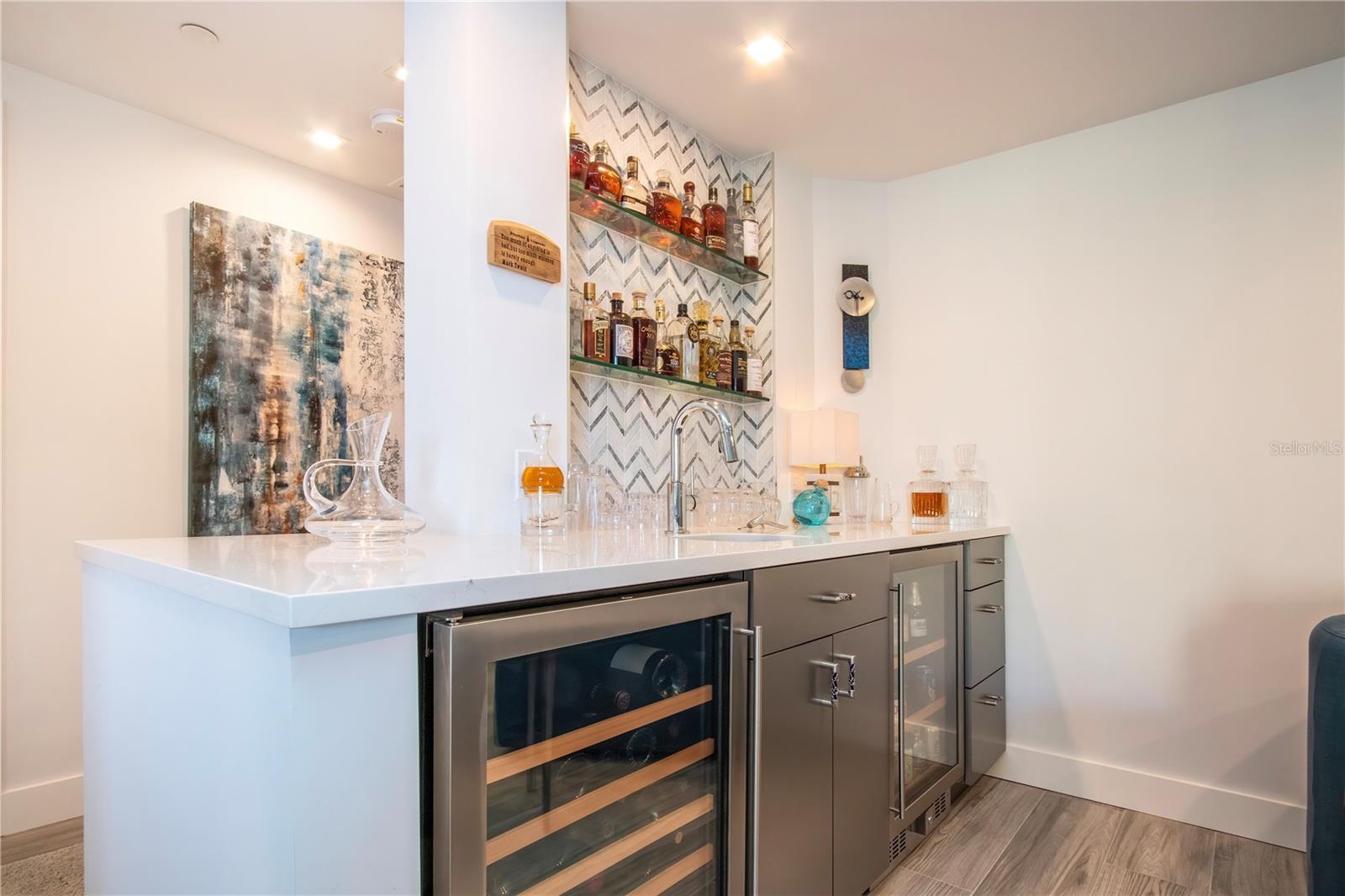 Image 16 of 73 For 1211 Gulf Of Mexico Drive 505