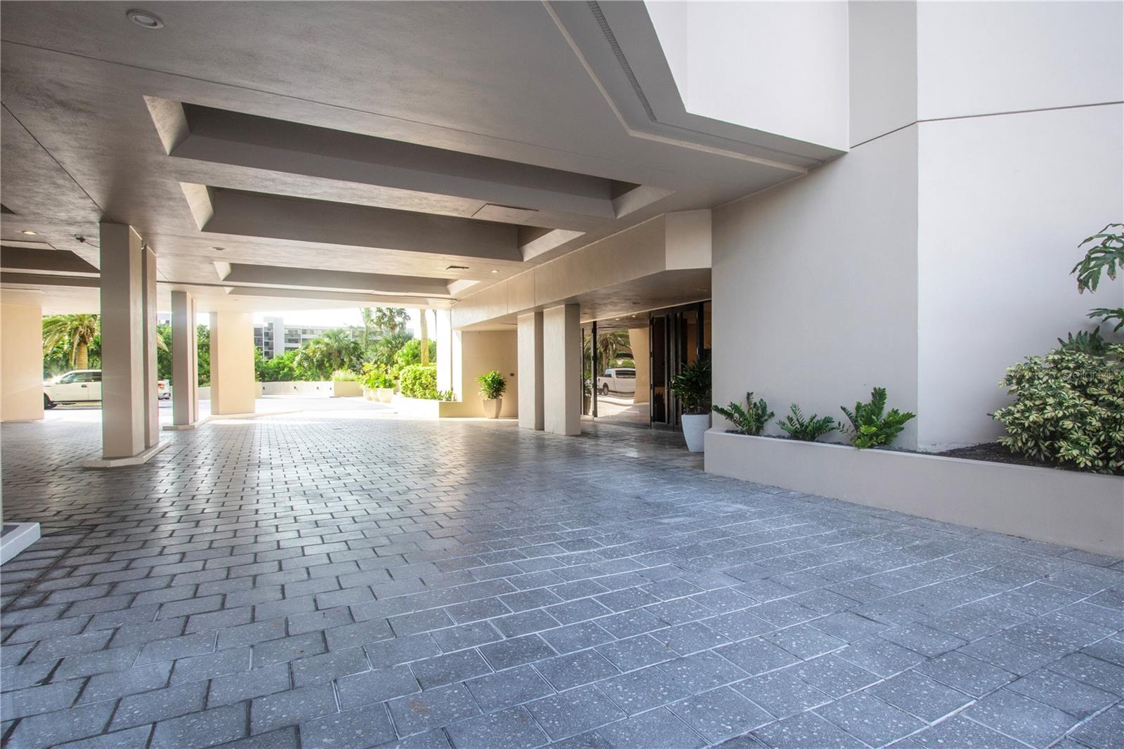 Image 3 of 73 For 1211 Gulf Of Mexico Drive 505