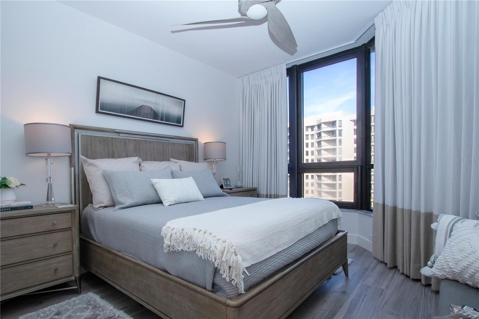 Image 43 of 73 For 1211 Gulf Of Mexico Drive 505