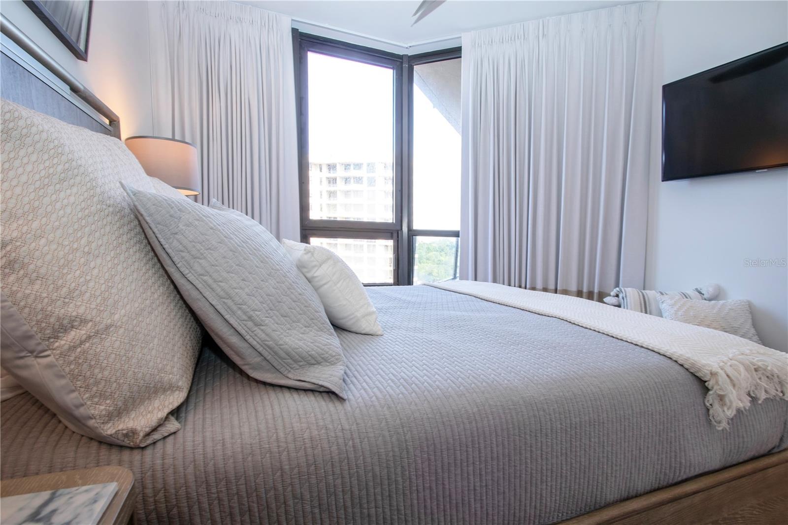 Image 45 of 73 For 1211 Gulf Of Mexico Drive 505