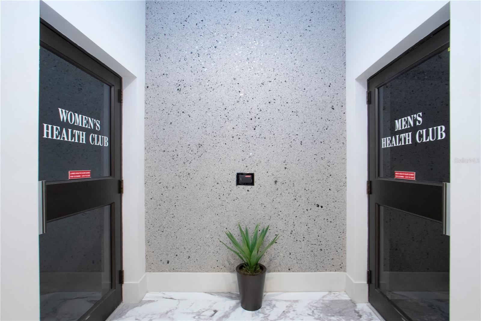 Image 56 of 73 For 1211 Gulf Of Mexico Drive 505