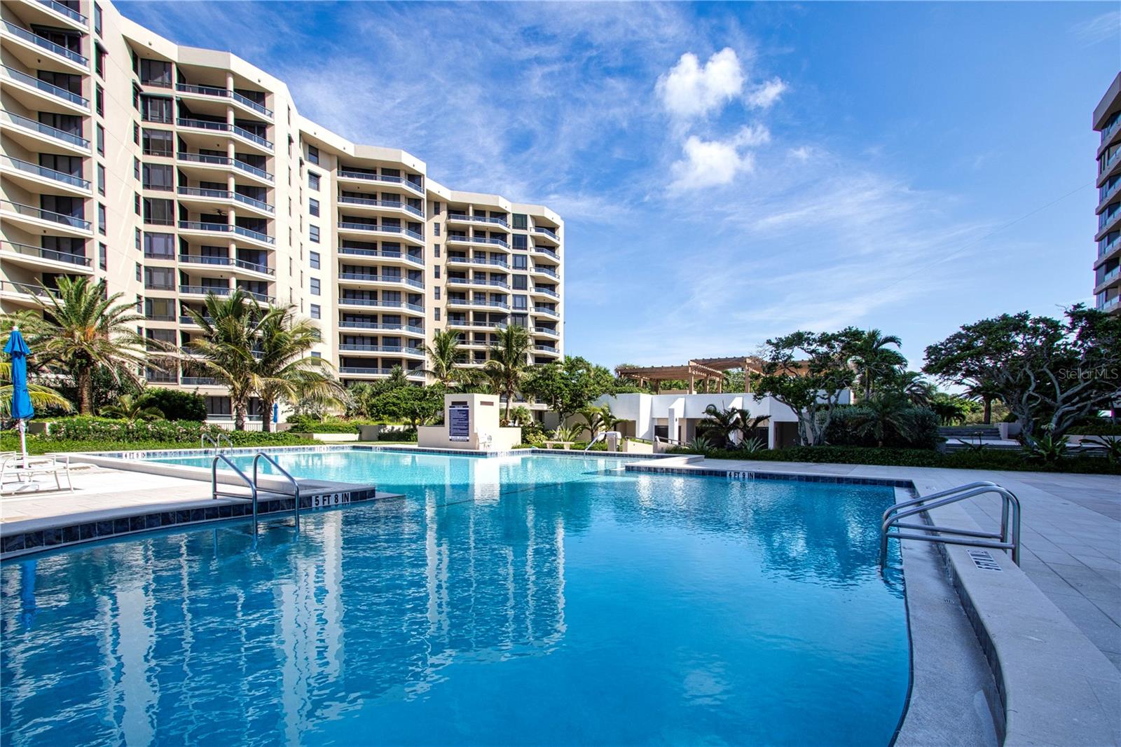 Image 62 of 73 For 1211 Gulf Of Mexico Drive 505