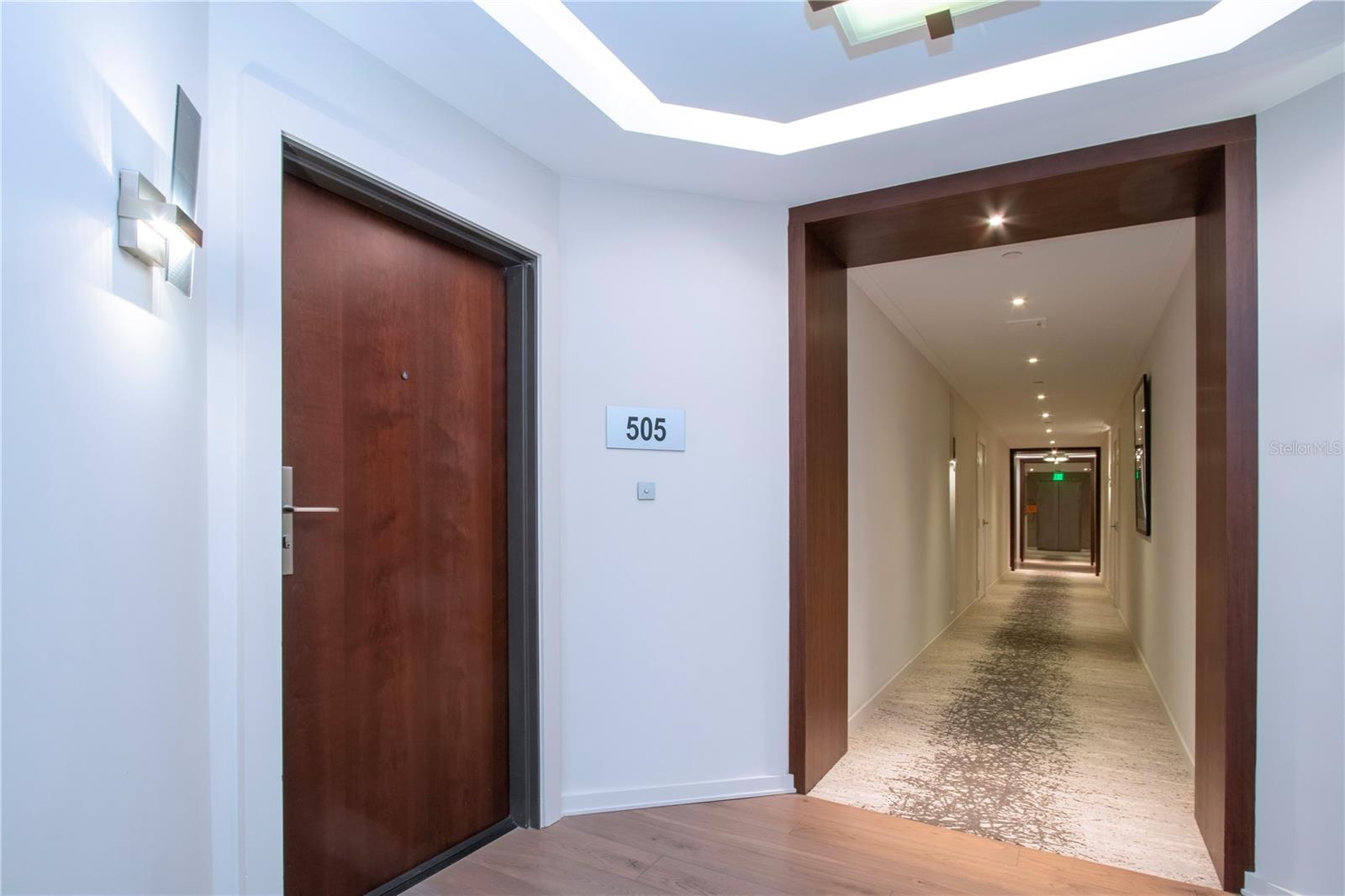 Image 7 of 73 For 1211 Gulf Of Mexico Drive 505