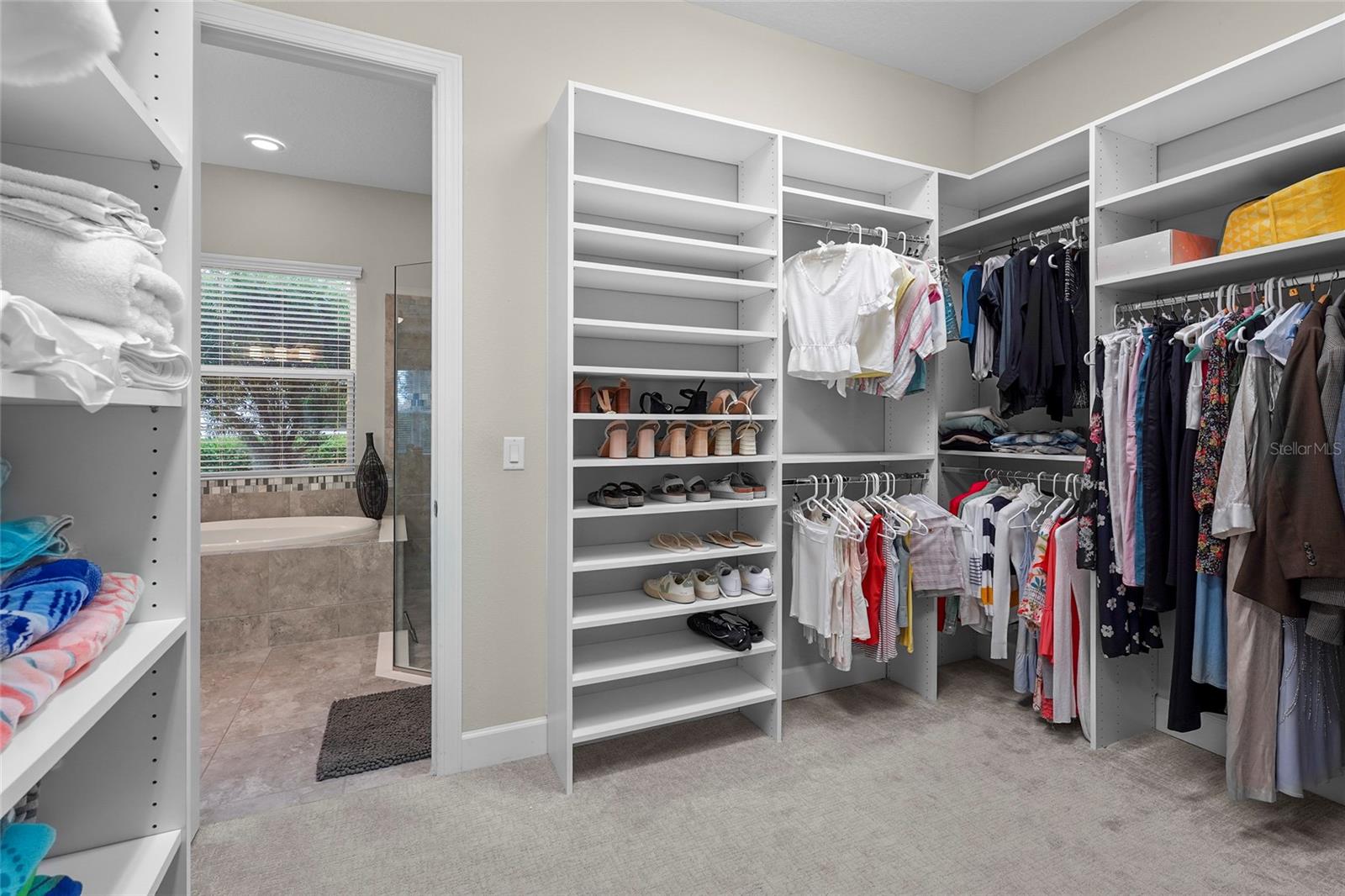 Image 40 of 85 For 13902 Messina Loop