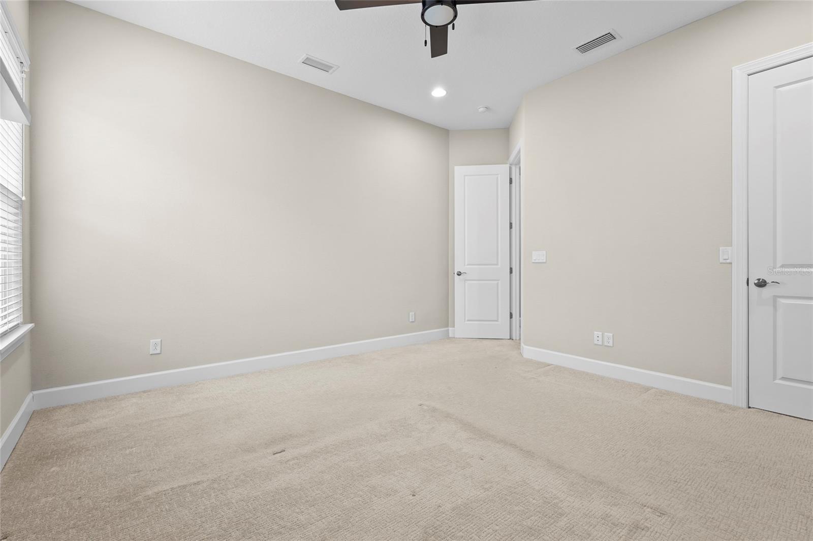 Image 48 of 85 For 13902 Messina Loop