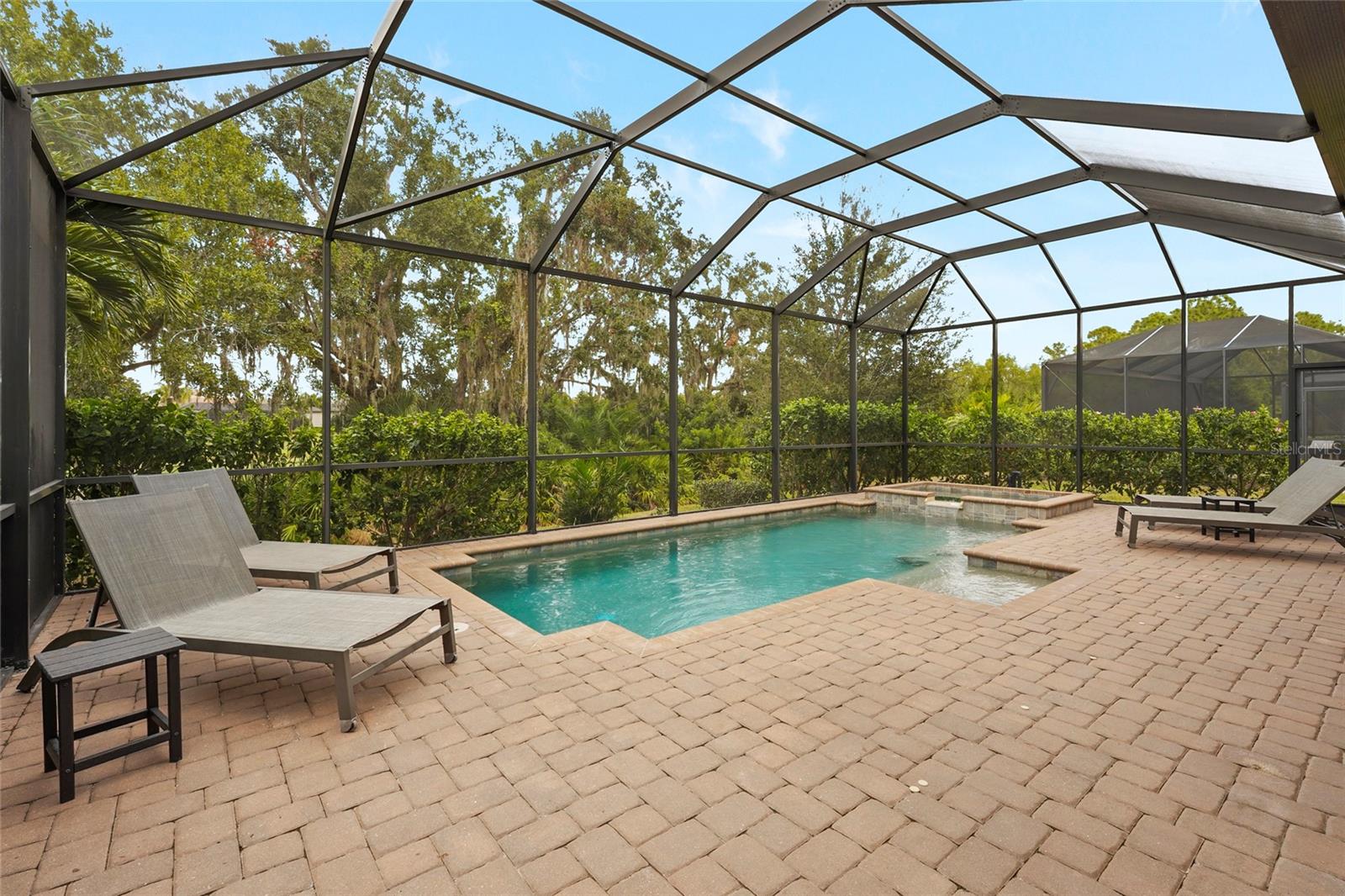 Image 62 of 85 For 13902 Messina Loop