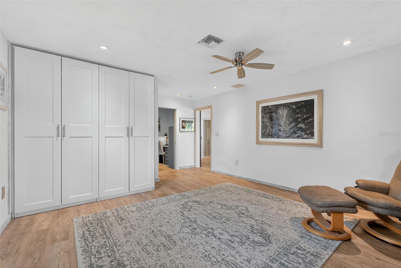 Image 18 of 47 For 3735 Duncan Place