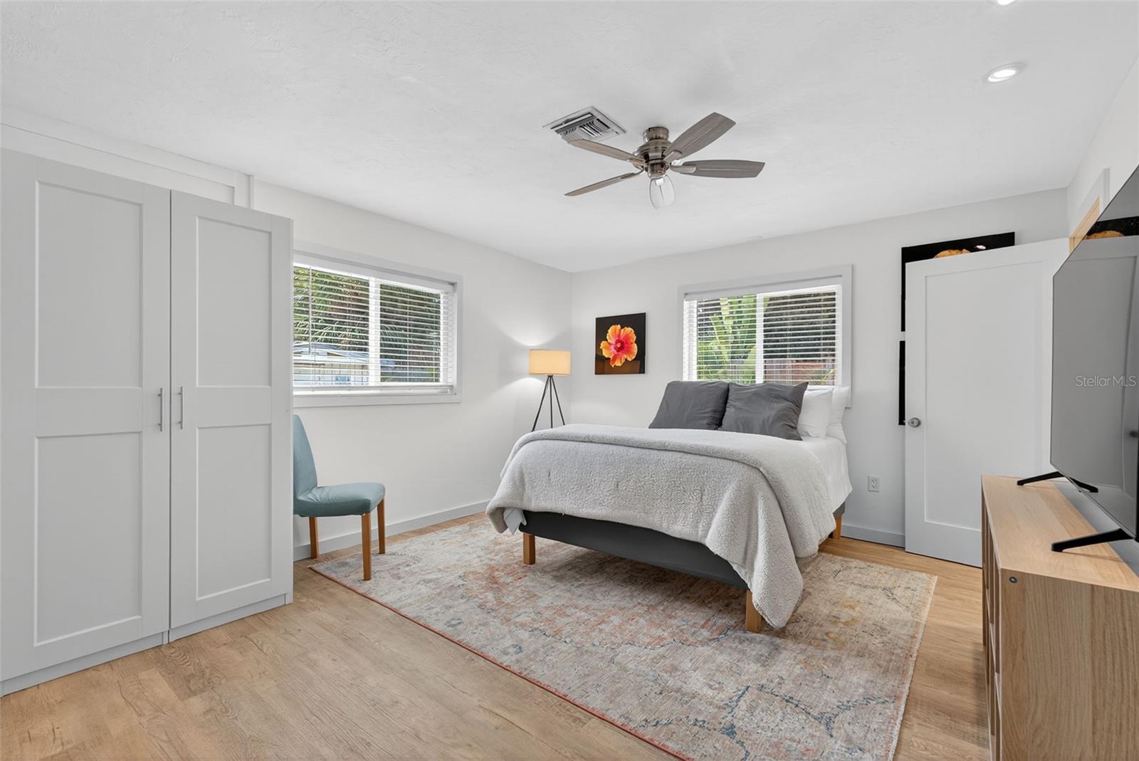 Image 26 of 47 For 3735 Duncan Place