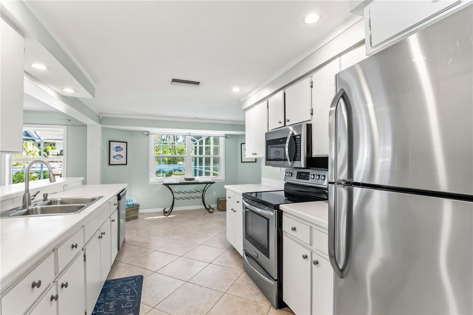 Image 21 of 63 For 783 Birdsong Lane