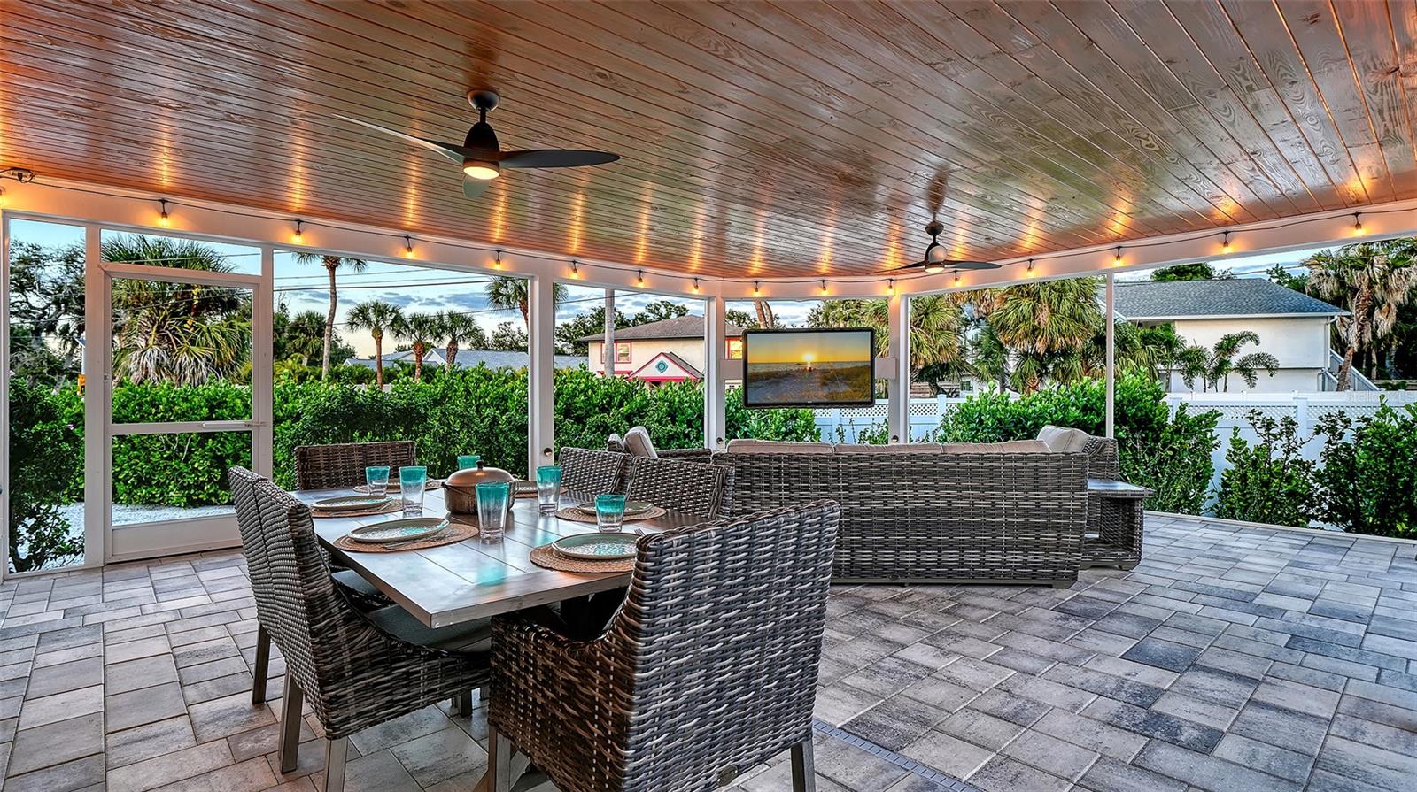 Image 42 of 63 For 783 Birdsong Lane