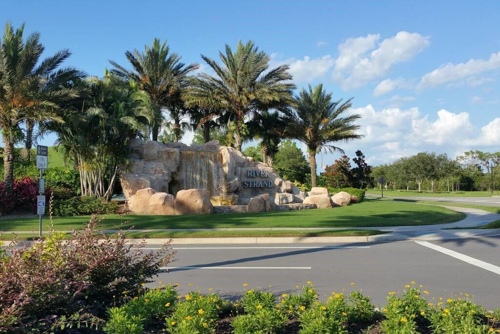 Image 27 of 43 For 7005 River Hammock Drive 404