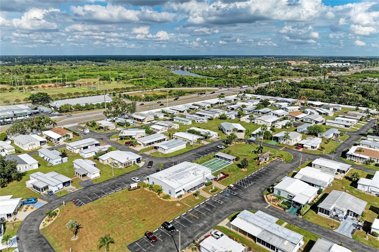 Image 45 of 66 For 5316 53rd Avenue E L1